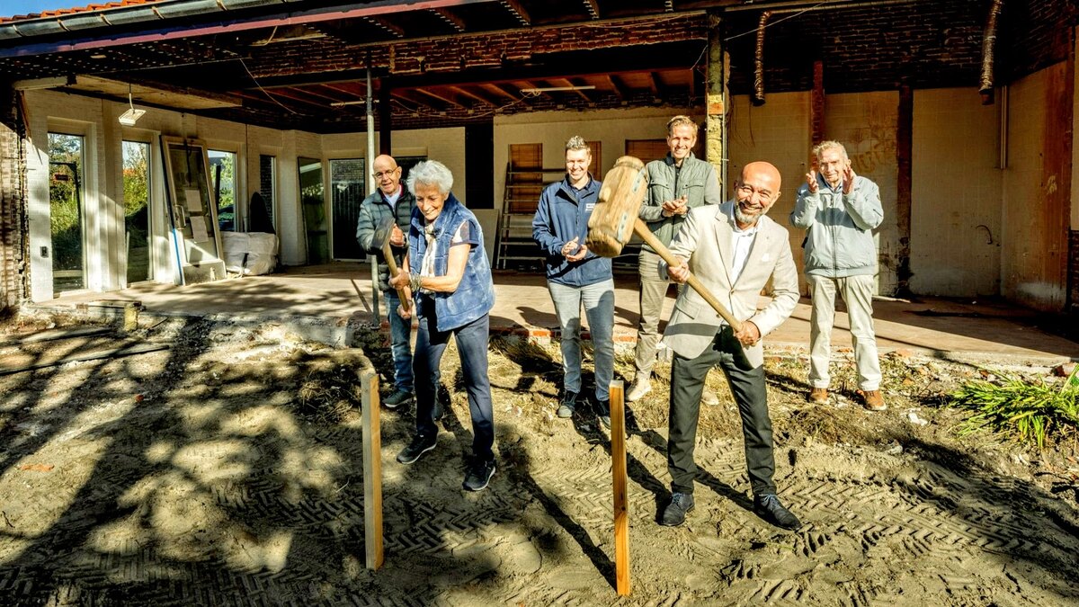 De eerste paal voor de verbouw van het DOP-gebouw, 8 oktober 2026