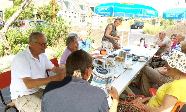 40. Ook VVV gasten schuiven aan