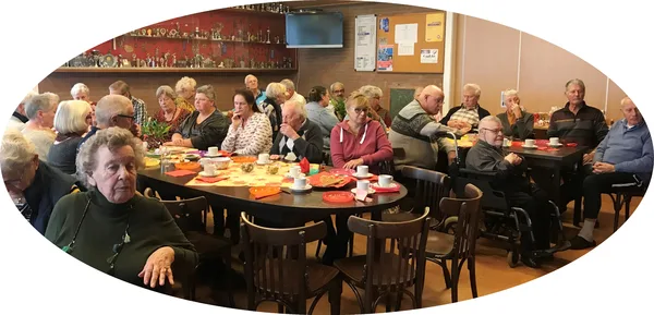 69. De zaal was vol bezet