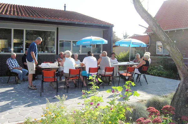 48. De vrijwilligers kregen weinig rust 14-09-2016
